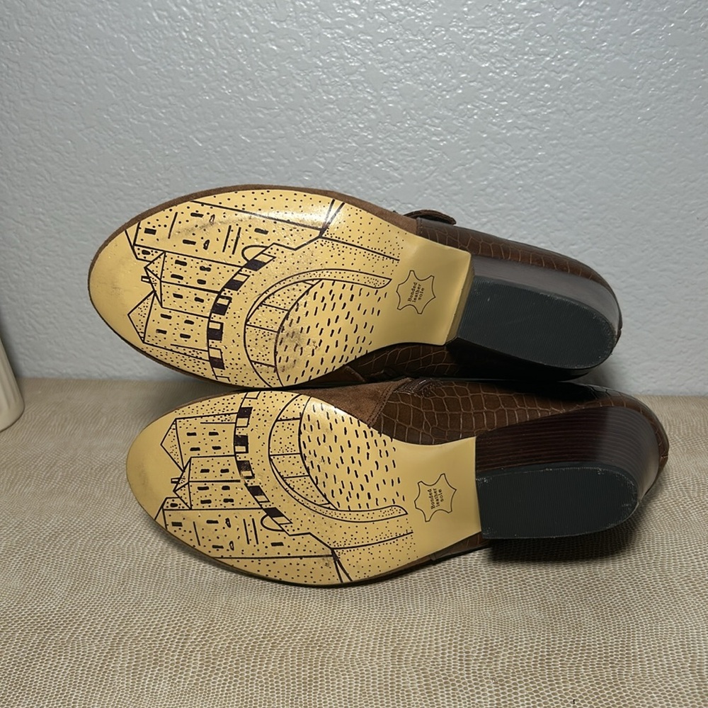 Bella Vita Thea Ankle Boots - Picture 12 of 14